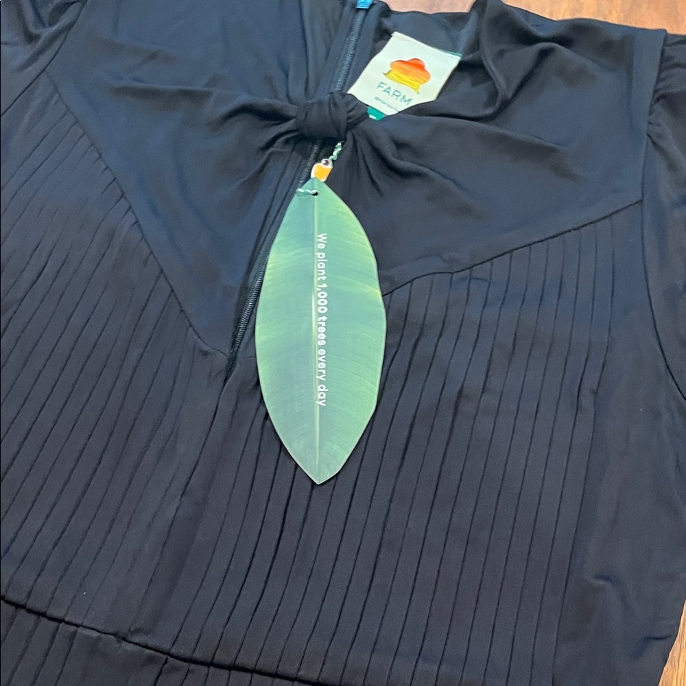 FARM Rio Black Jumpsuit
Brand New Beautiful - Picture 8 of 13